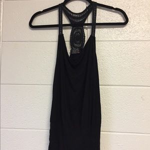 Crotchet strapped black tank top